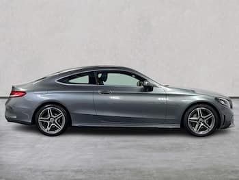 Used Mercedes-Benz C Class 2019 for sale - 79765197: Photo