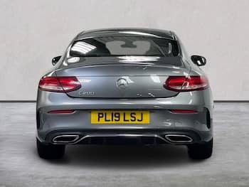 Used Mercedes-Benz C Class 2019 for sale - 79765197: Photo