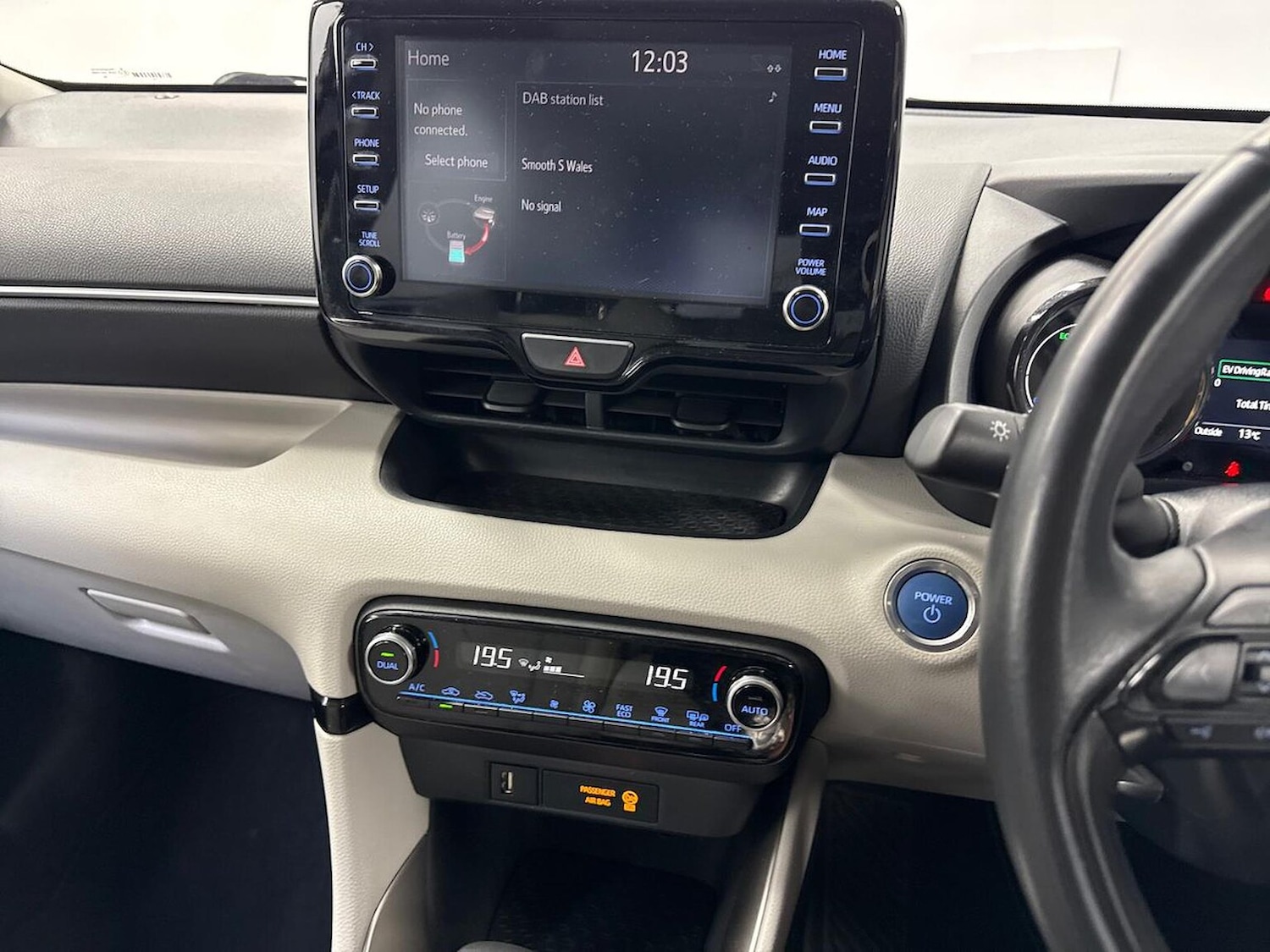 Used Toyota Yaris 2022 for sale - 78190979: Photo 11