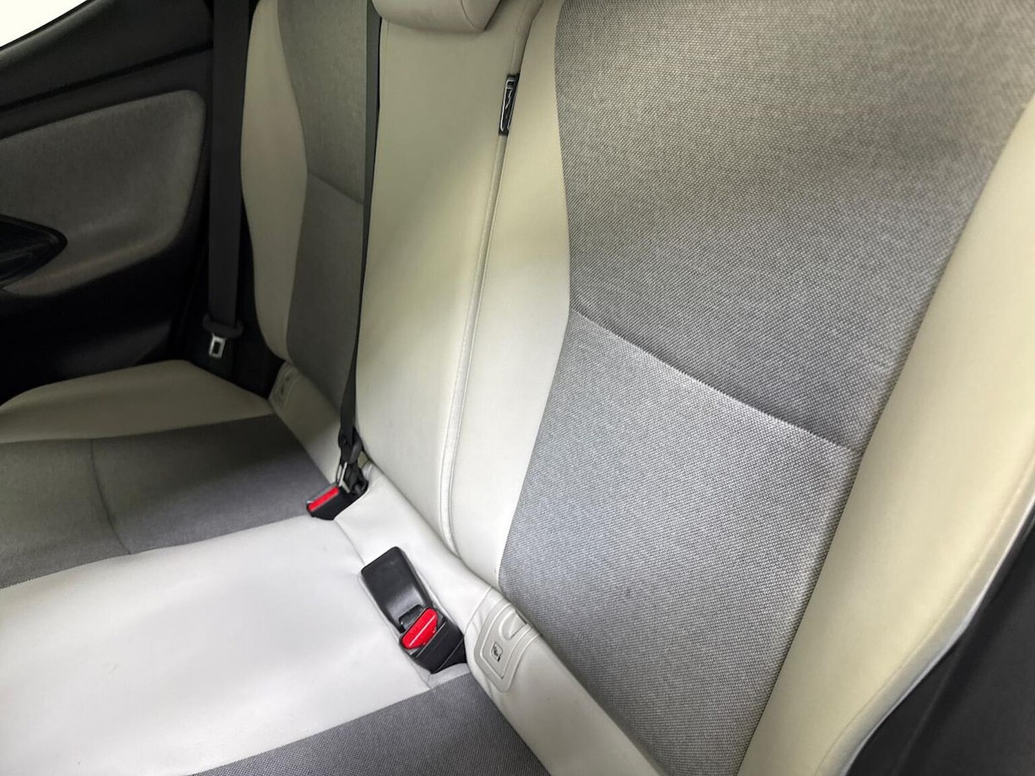 Used Toyota Yaris 2022 for sale - 78190979: Photo 16