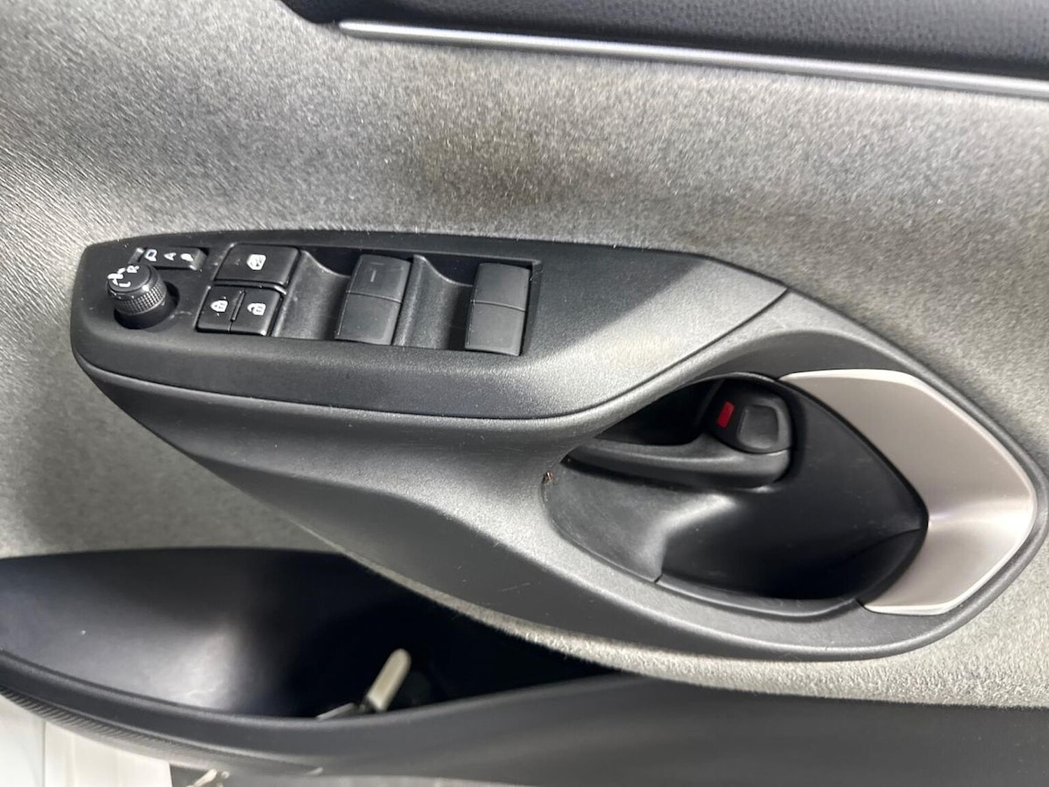 Used Toyota Yaris 2022 for sale - 78190979: Photo 21