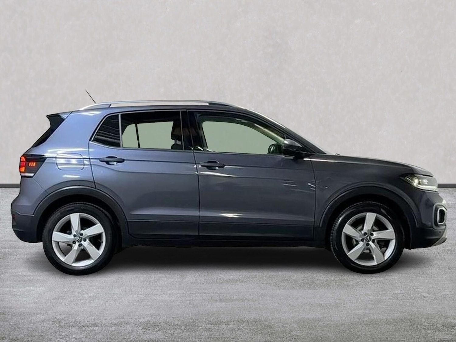 Used Volkswagen T-Cross 2022 for sale - 77489294: Photo 3