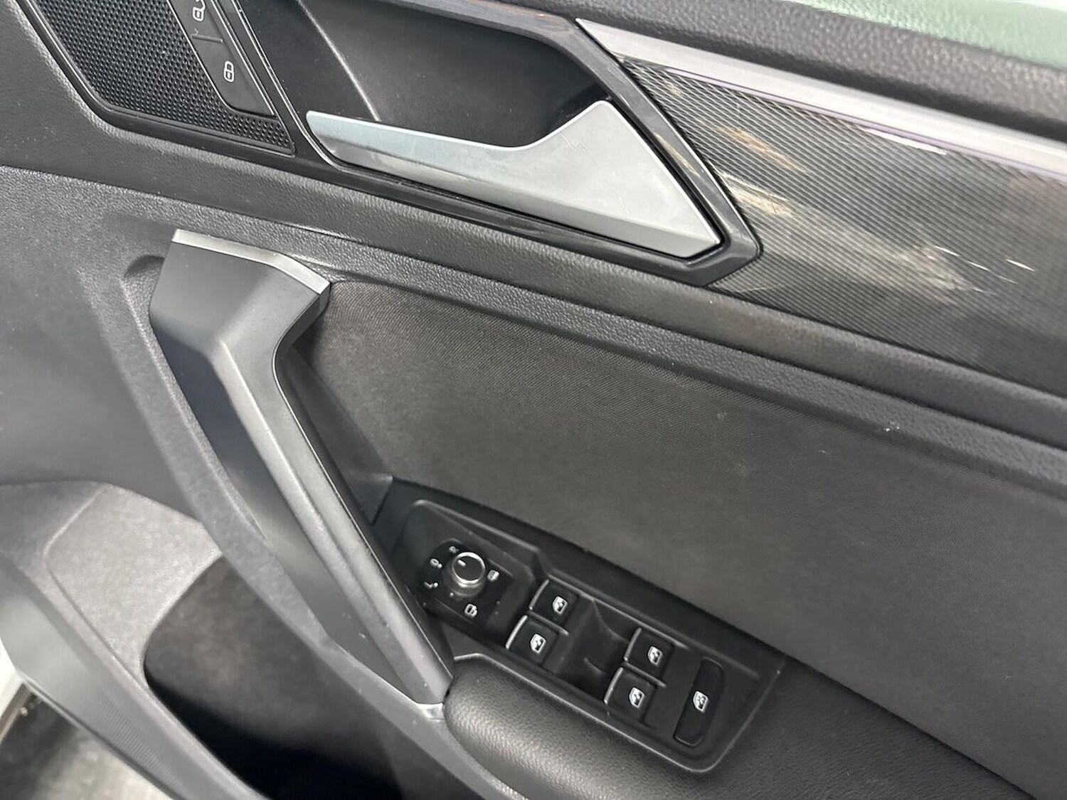 Used Volkswagen Tiguan 2018 for sale - 78191860: Photo 21