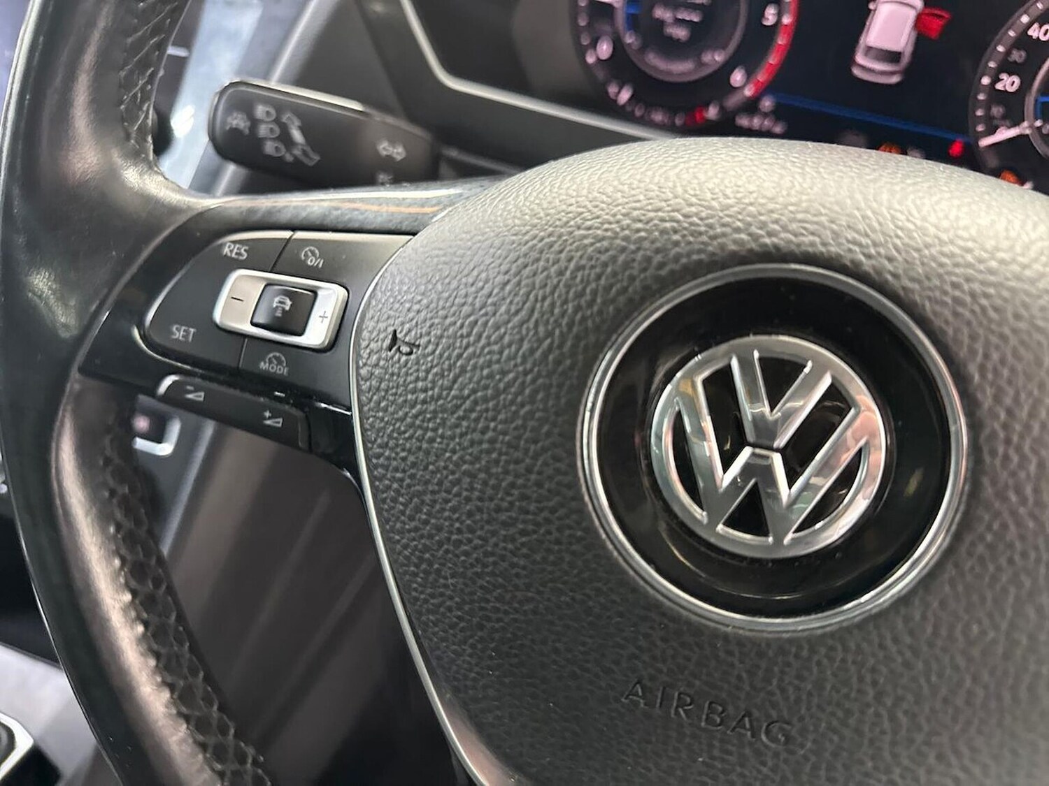Used Volkswagen Tiguan 2018 for sale - 78191860: Photo 25