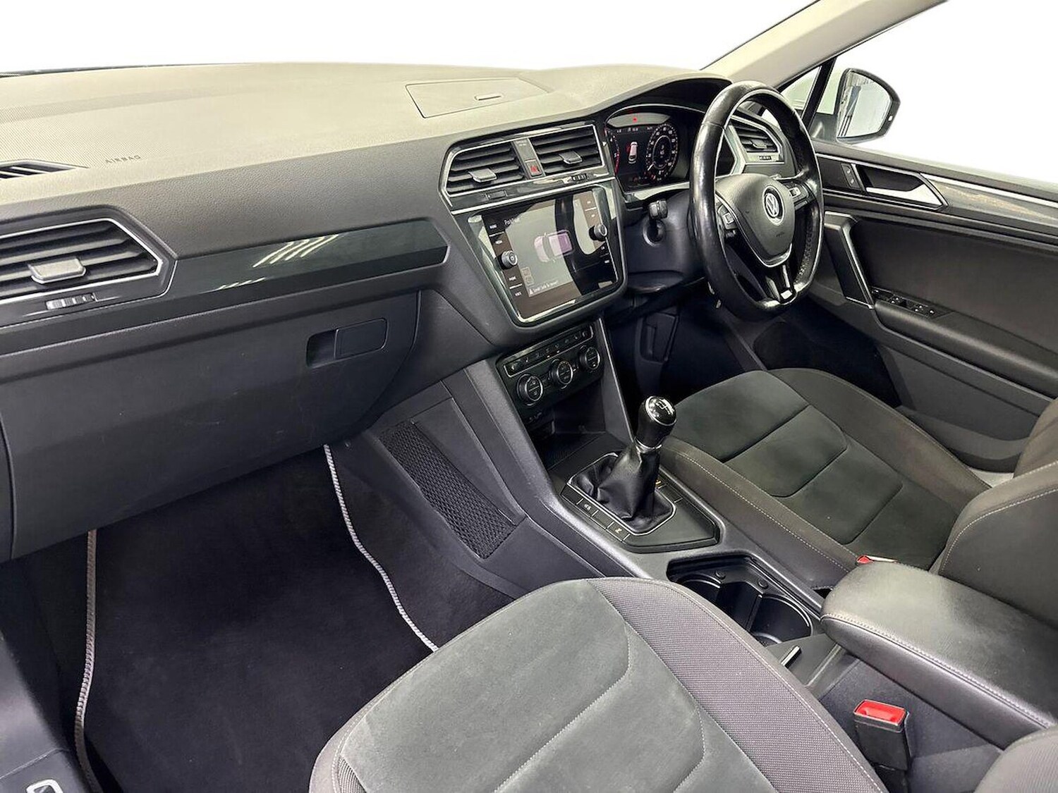 Used Volkswagen Tiguan 2018 for sale - 78191860: Photo 7