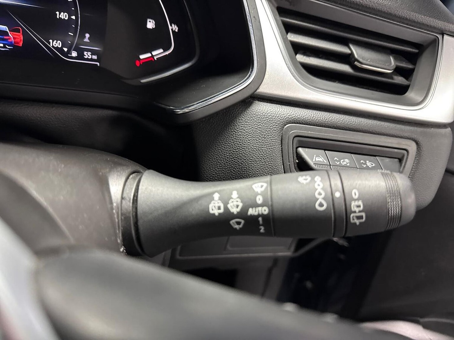 Used Renault Captur 2022 for sale - 76969985: Photo 27