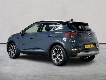 Used Renault Captur 2022 for sale - 76969985: Photo