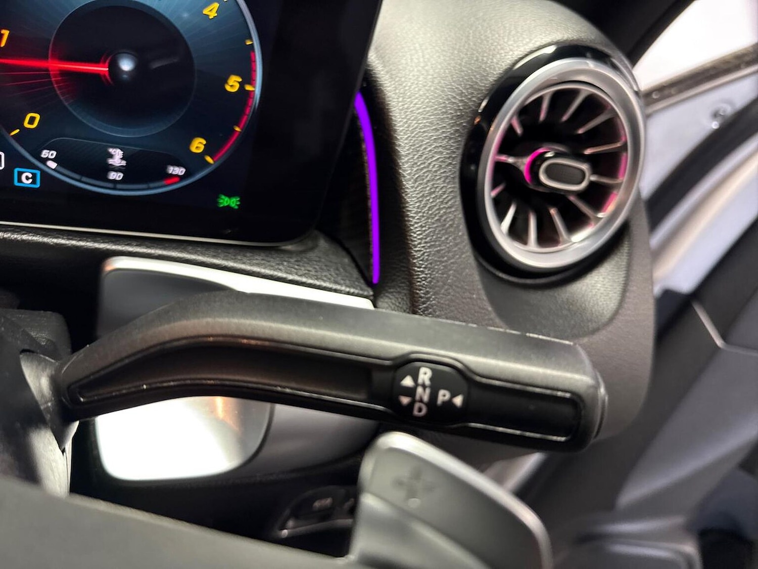 Used Mercedes-Benz GLB 2022 for sale - 77487802: Photo 27