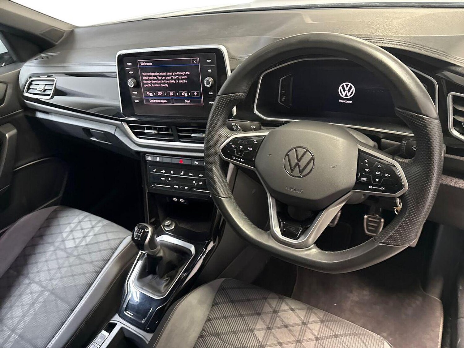 Used Volkswagen T-Roc 2023 for sale - 77489282: Photo 15