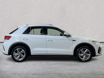 Used Volkswagen T-Roc 2023 for sale - 77489282: Photo