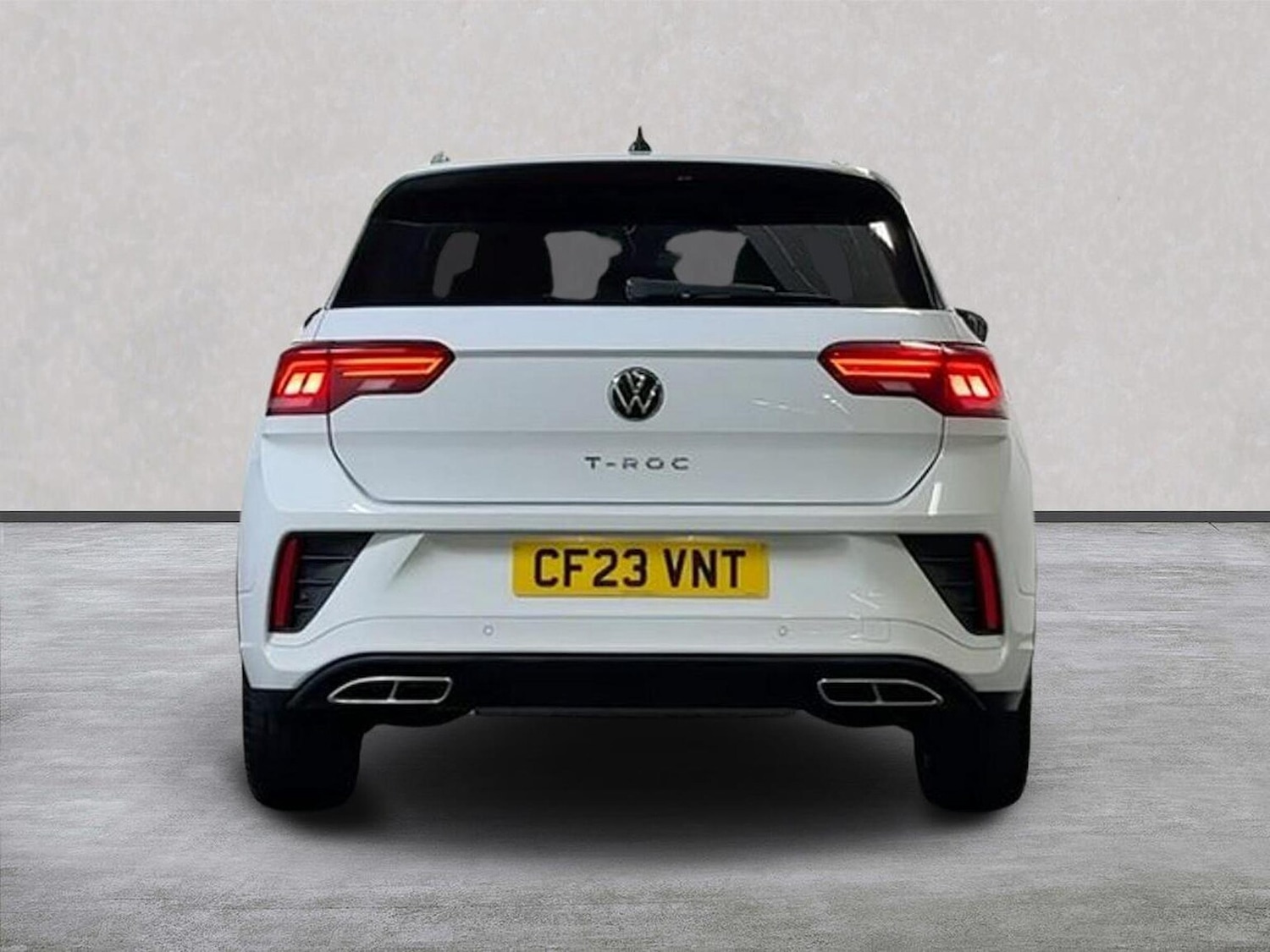 Used Volkswagen T-Roc 2023 for sale - 77489282: Photo 4