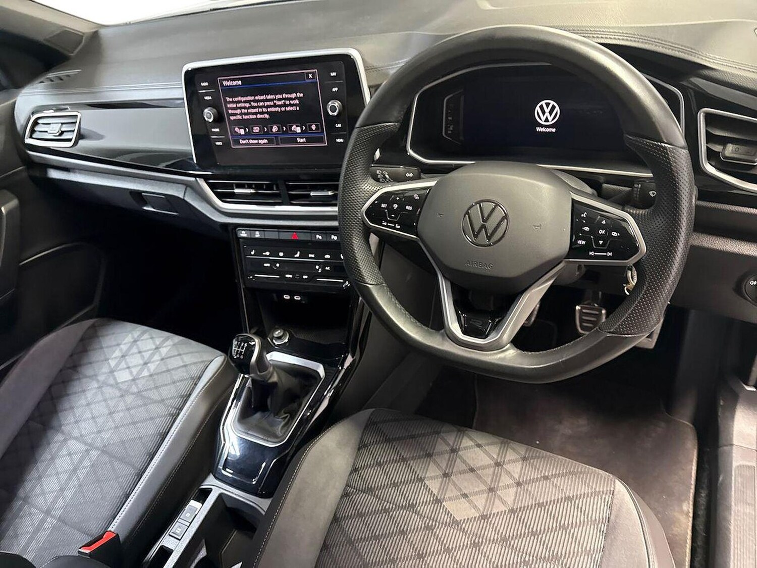 Used Volkswagen T-Roc 2023 for sale - 77489282: Photo 9