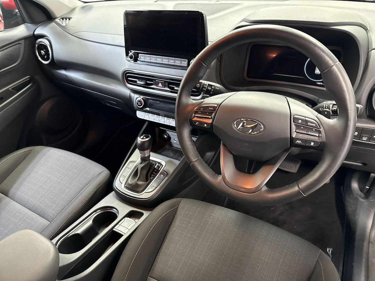 Used Hyundai KONA 2022 for sale - 78191364: Photo 11