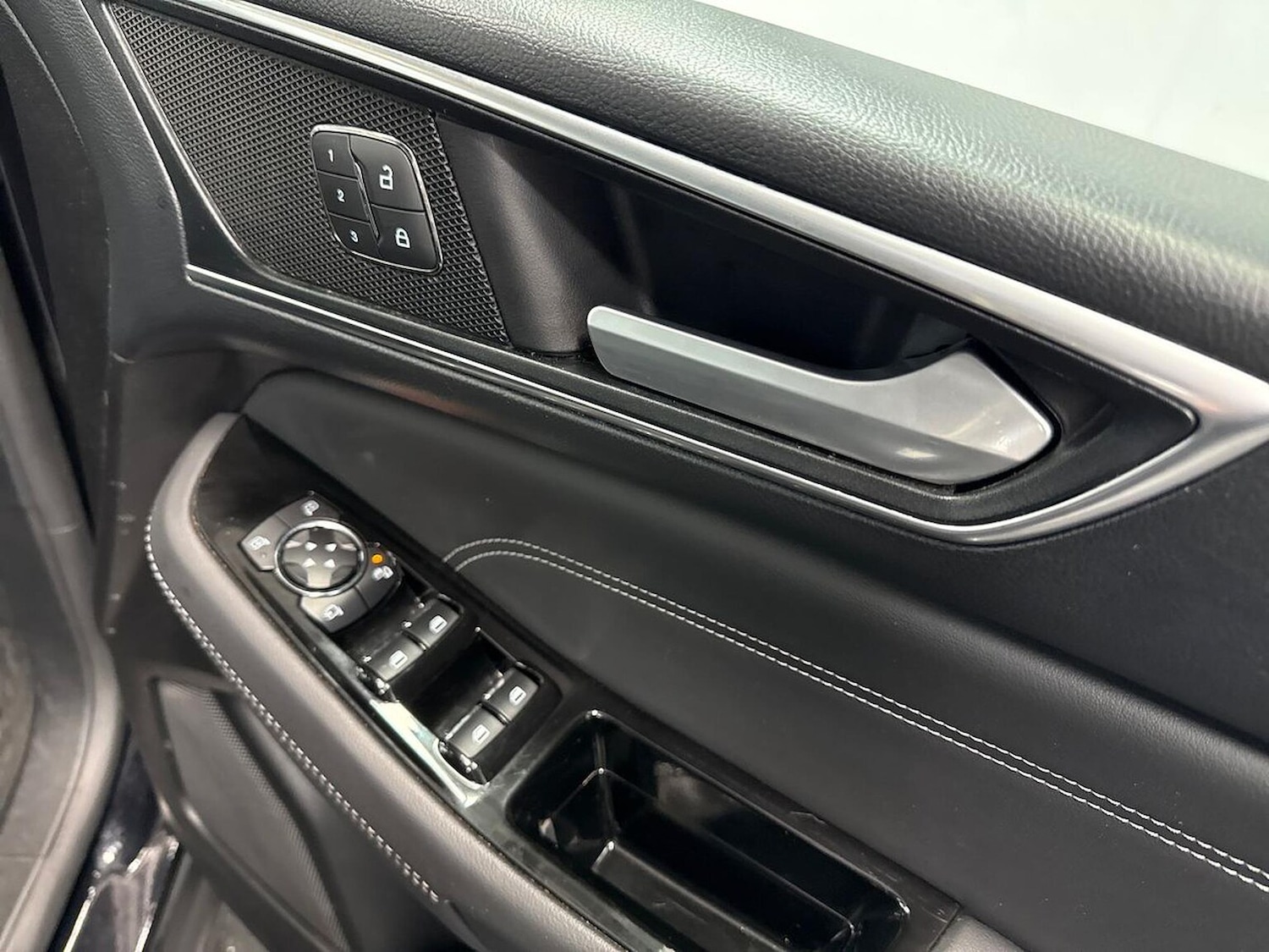 Used Ford Galaxy 2020 for sale - 77973937: Photo 21