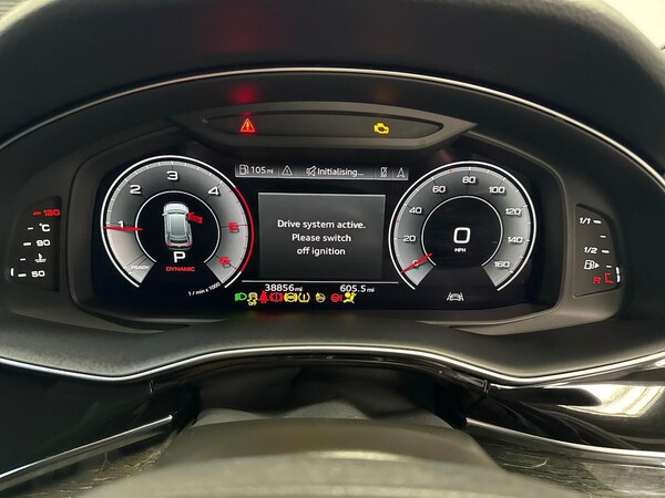Used Audi Q8 2021 for sale - 76127185: Photo 10
