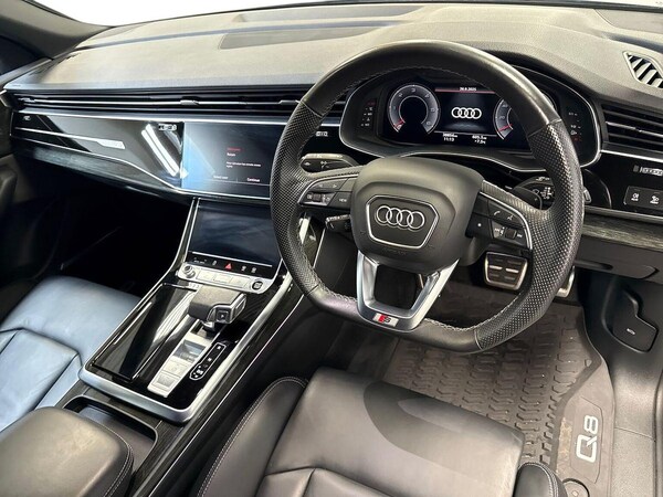 Used Audi Q8 2021 for sale - 76127185: Photo 15