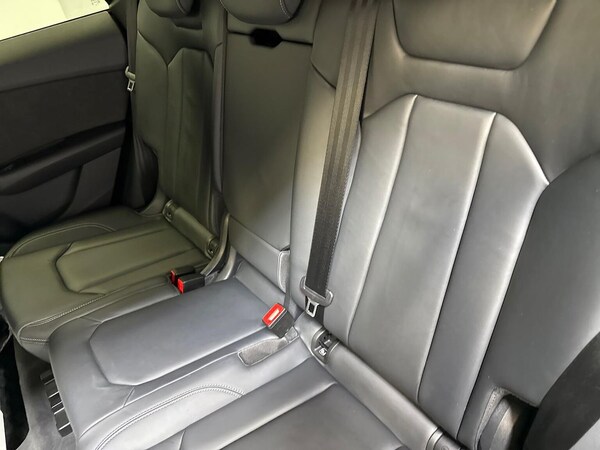 Used Audi Q8 2021 for sale - 76127185: Photo 16