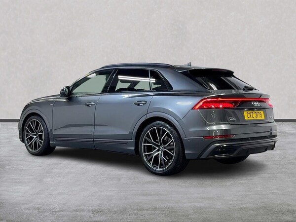 Used Audi Q8 2021 for sale - 76127185: Photo 2