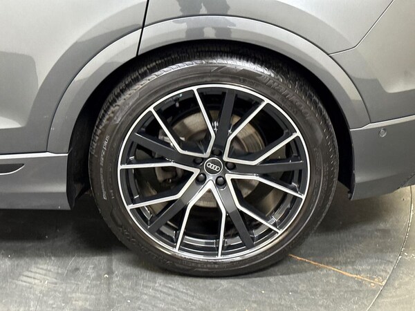 Used Audi Q8 2021 for sale - 76127185: Photo 6