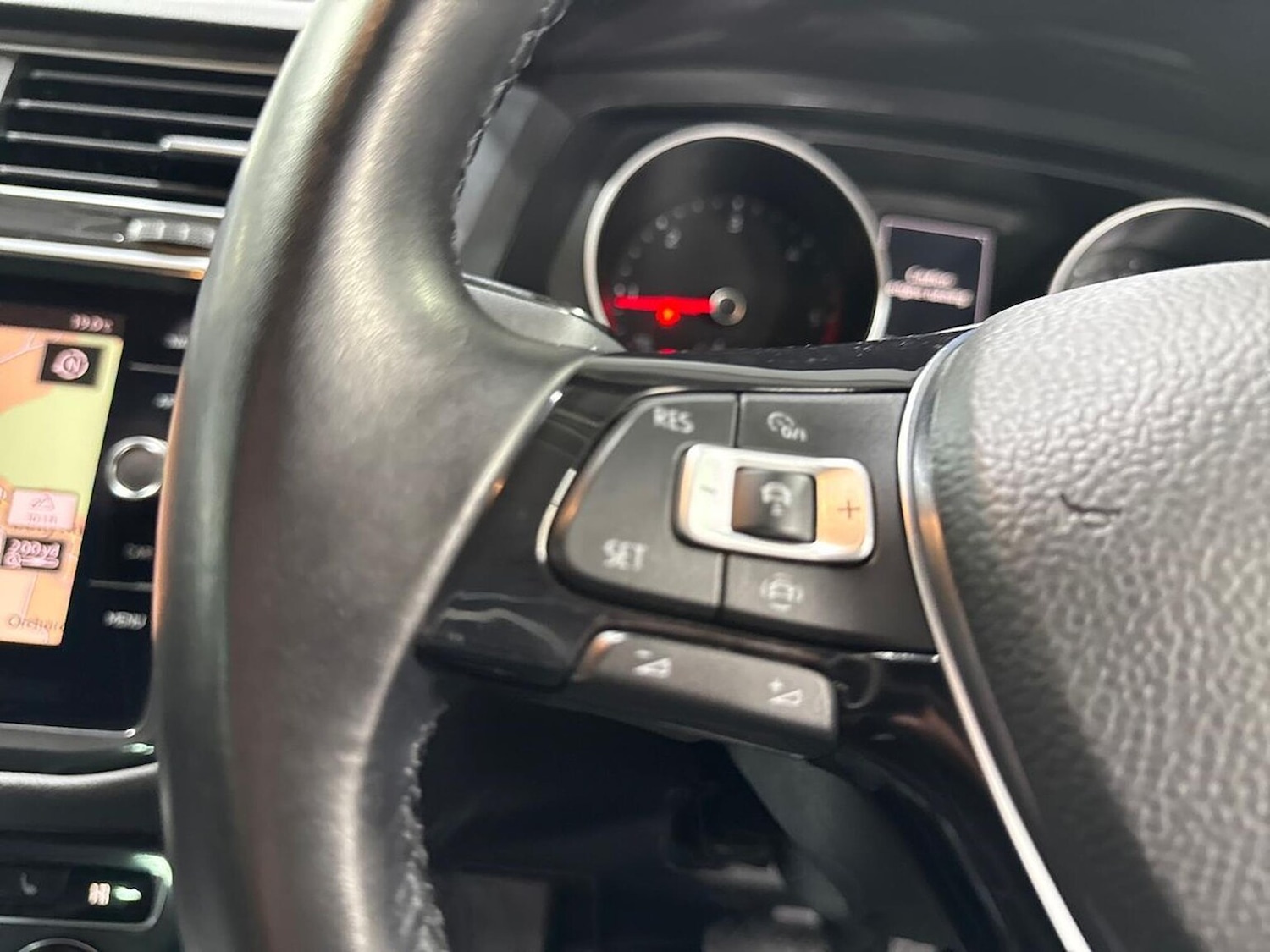 Used Volkswagen Tiguan 2020 for sale - 76547664: Photo 24