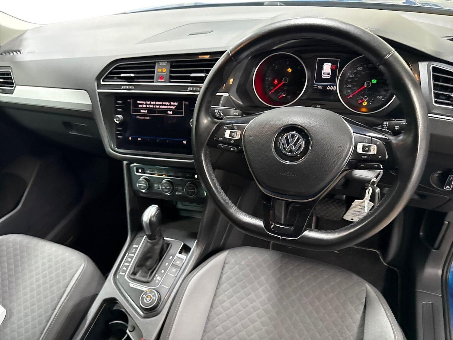 Used Volkswagen Tiguan 2020 for sale - 76547664: Photo 9