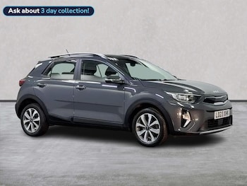 Used Kia Stonic 2023 for sale - 78681688: Photo