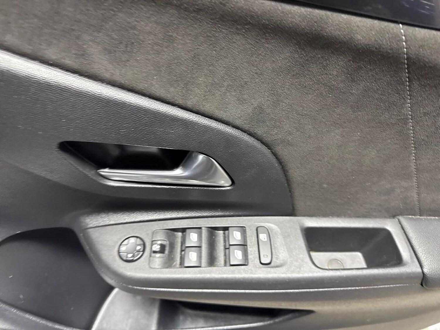 Used Vauxhall Corsa 2023 for sale - 77802099: Photo 21