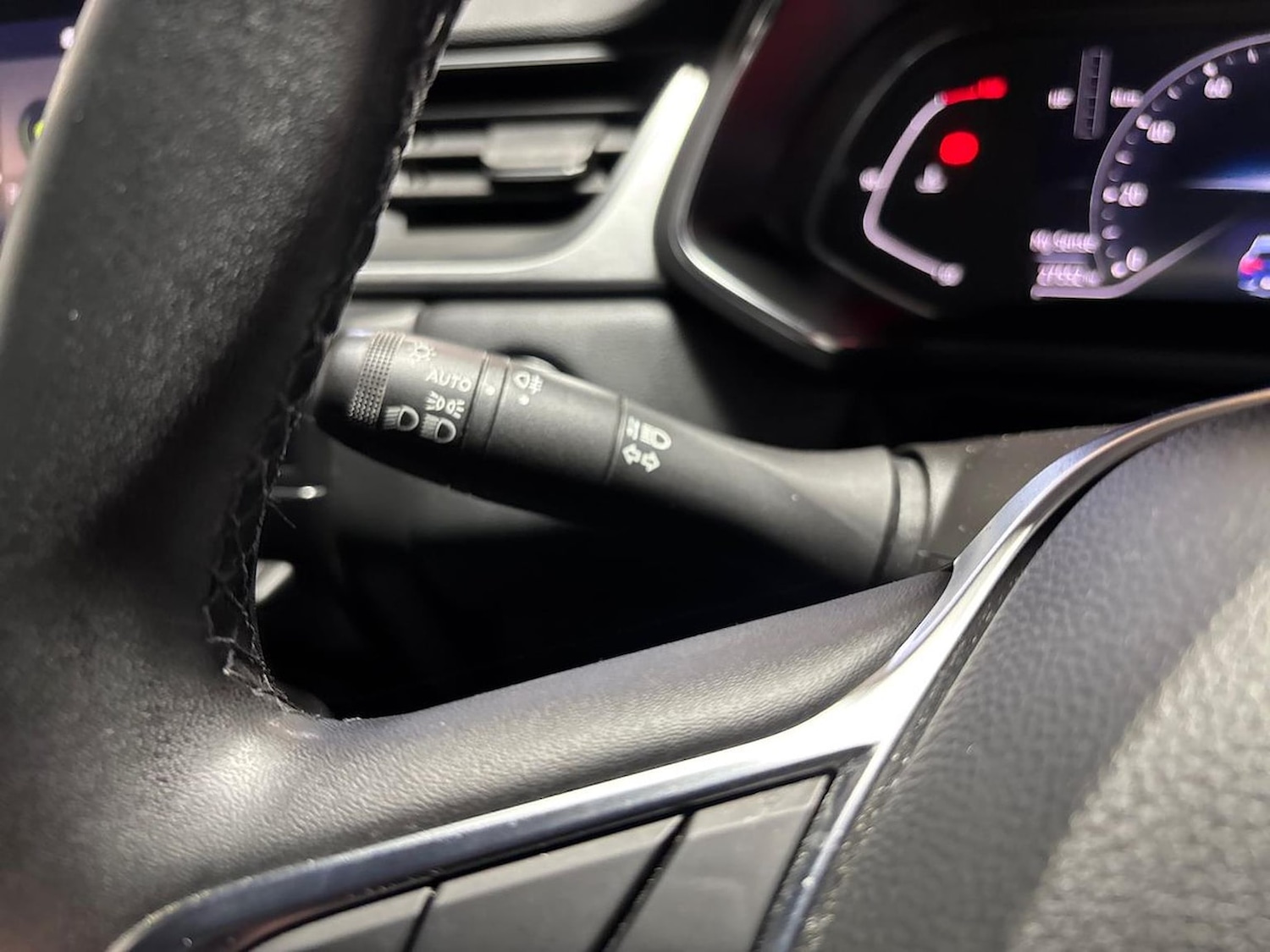 Used Renault Captur 2022 for sale - 75907298: Photo 27