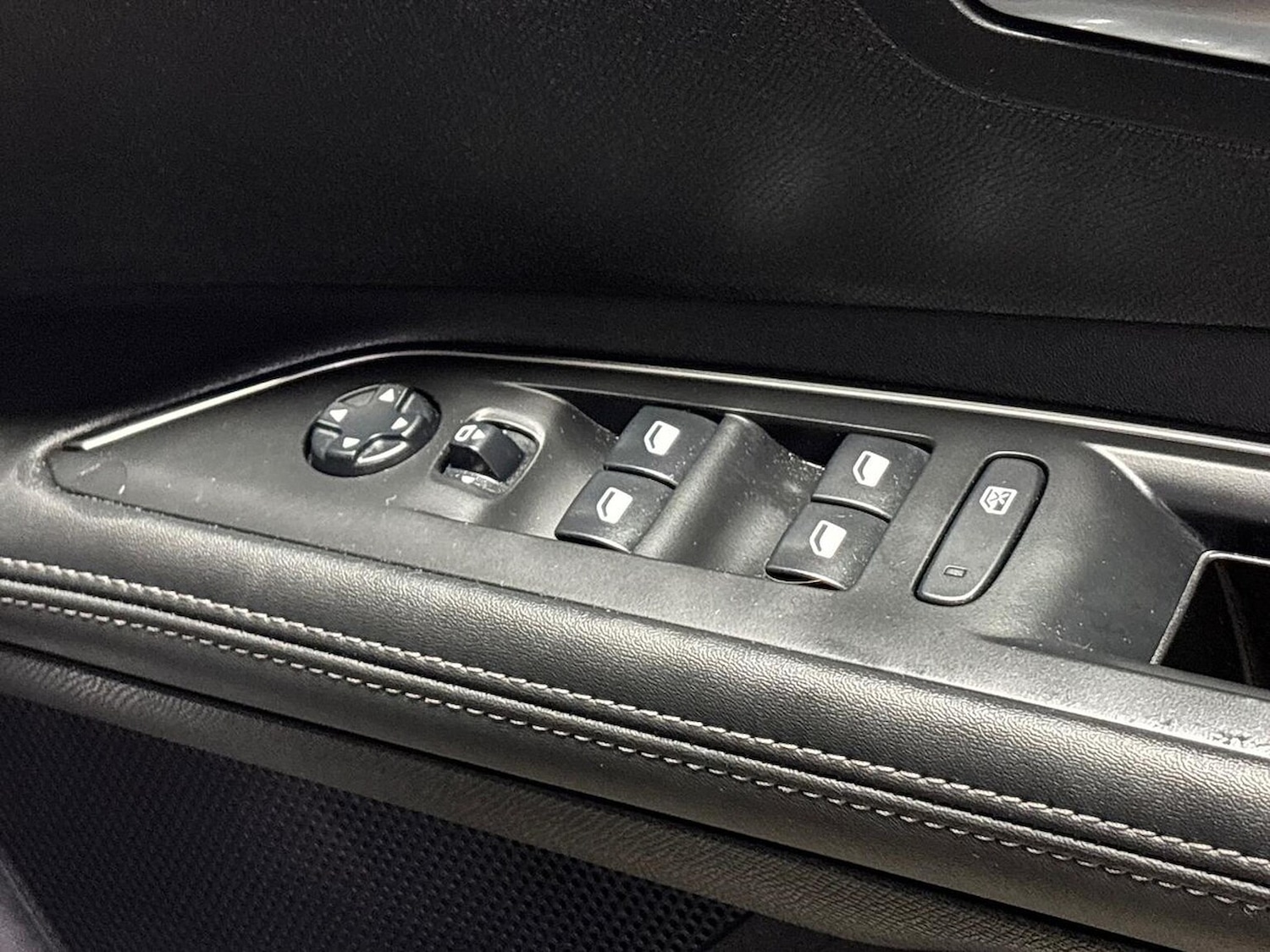 Used Peugeot 5008 2019 for sale - 76643613: Photo 21