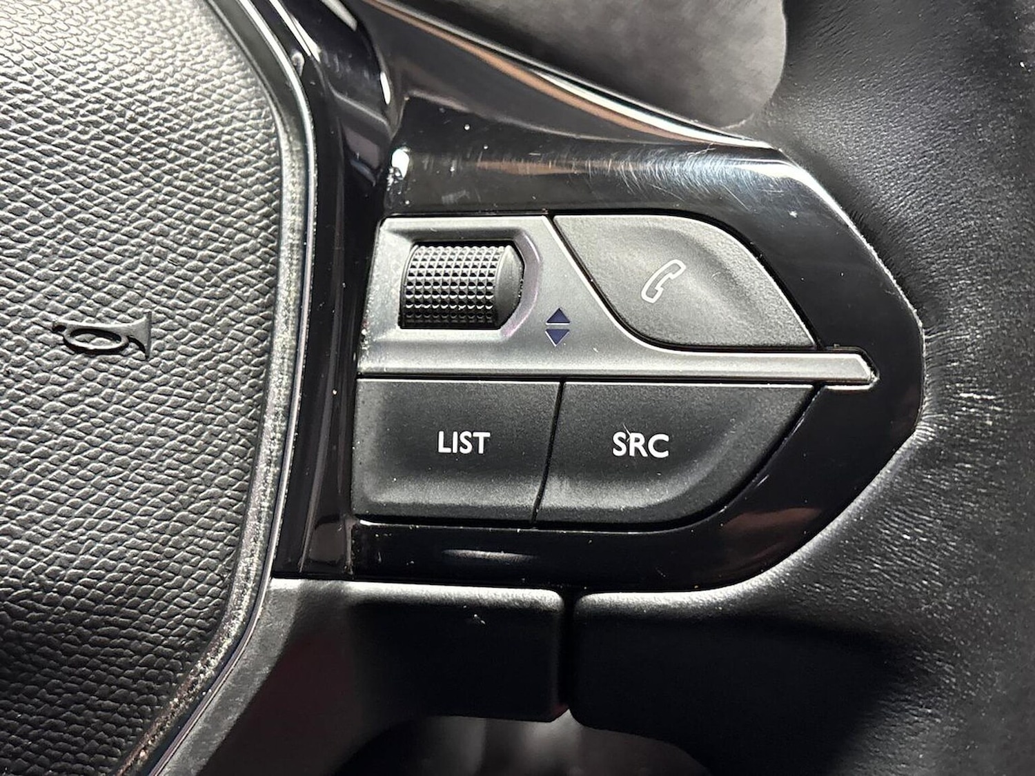 Used Peugeot 5008 2019 for sale - 76643613: Photo 24