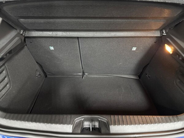 Used Renault Clio 2023 for sale - 76275144: Photo 17