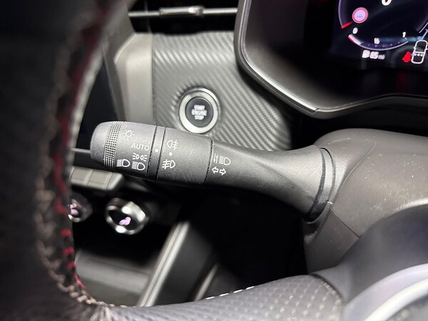 Used Renault Clio 2023 for sale - 76275144: Photo 26