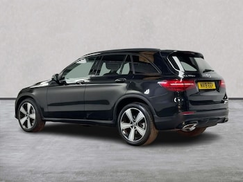 Used Mercedes-Benz GLC 2019 for sale - 79451222: Photo