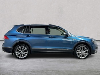 Used Volkswagen Tiguan Allspace 2020 for sale - 79341124: Photo