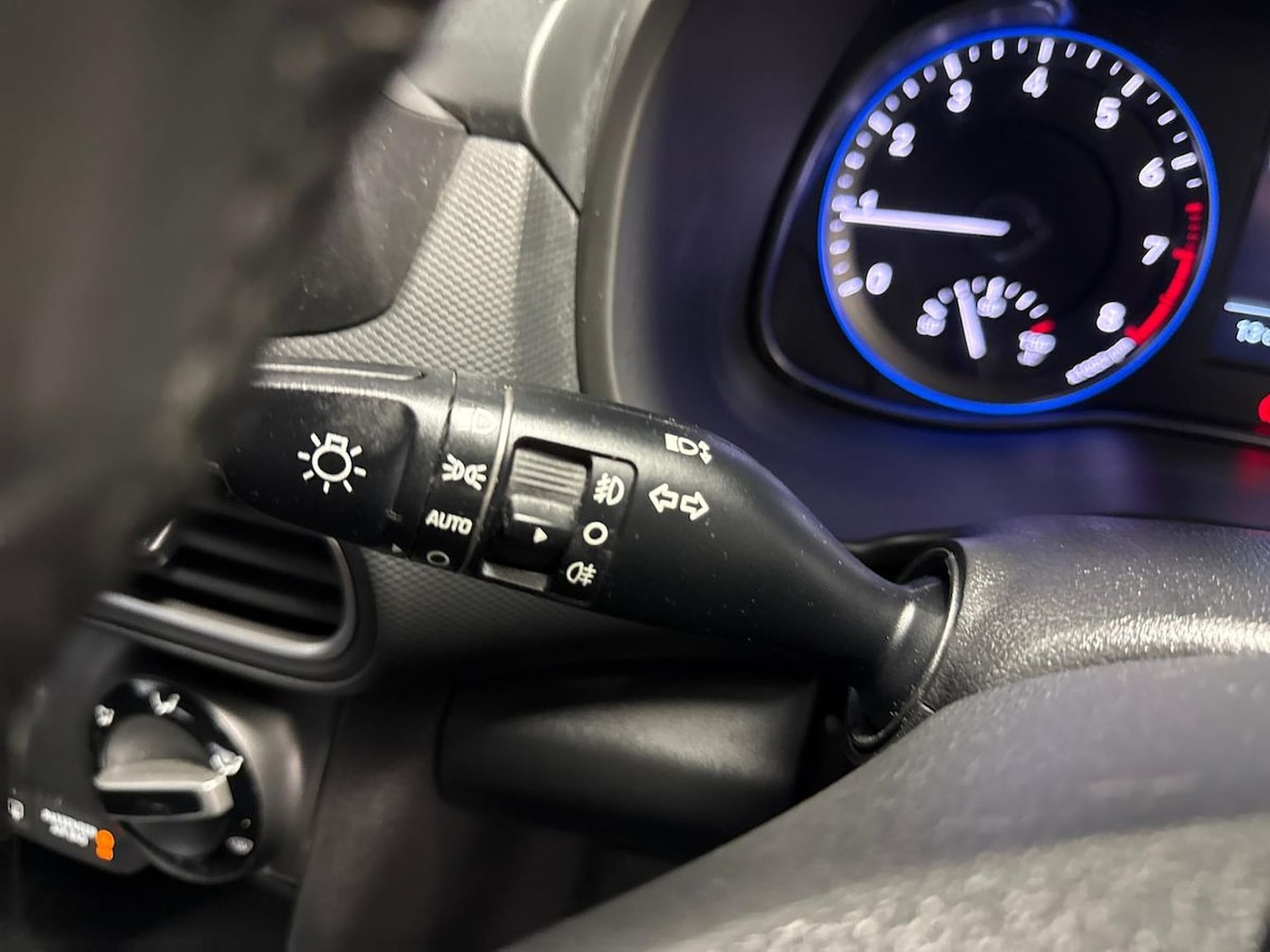 Used Hyundai KONA 2018 for sale - 76547665: Photo 26