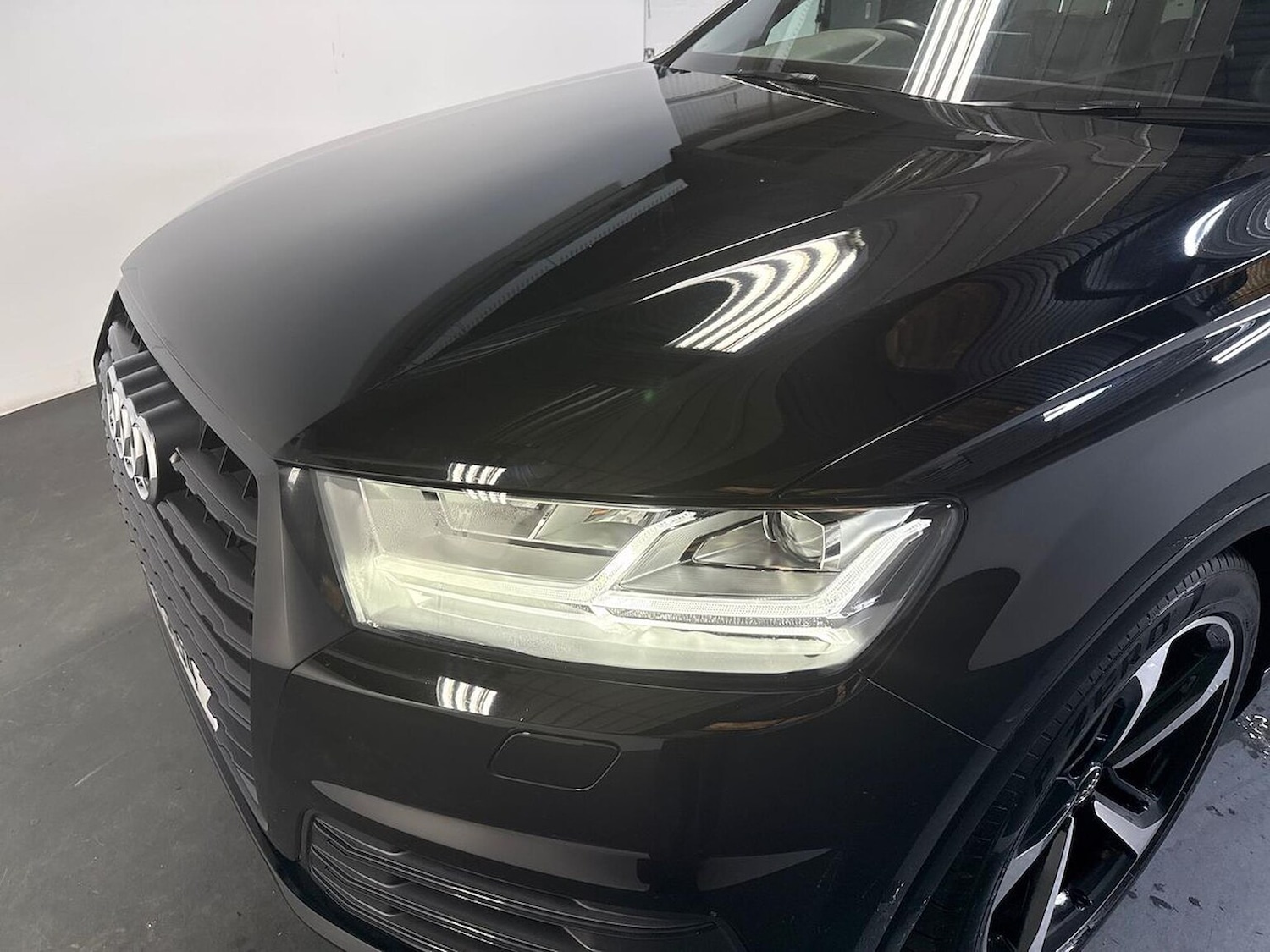 Used Audi Q7 2018 for sale - 76924608: Photo 29