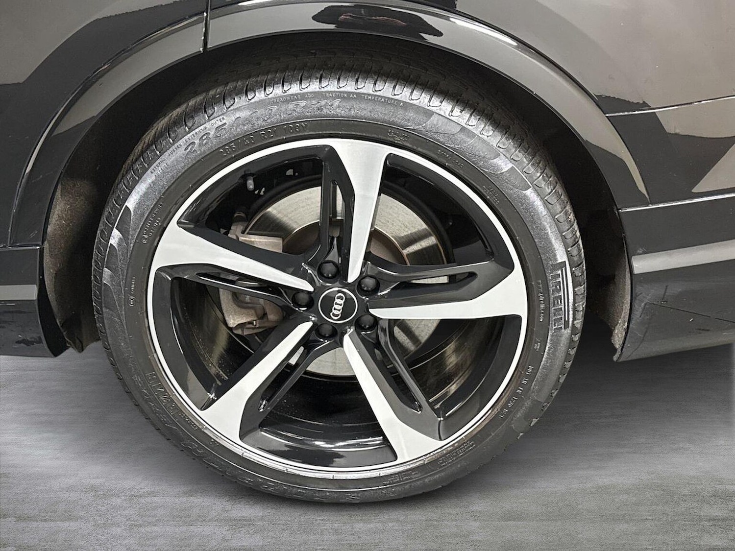 Used Audi Q7 2018 for sale - 76924608: Photo 6