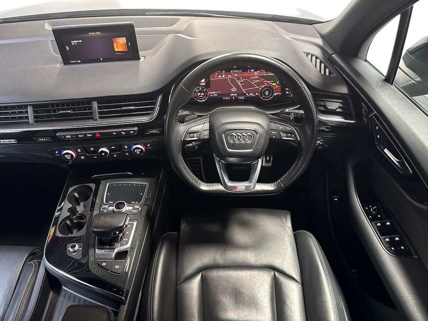 Used Audi Q7 2018 for sale - 76924608: Photo 9