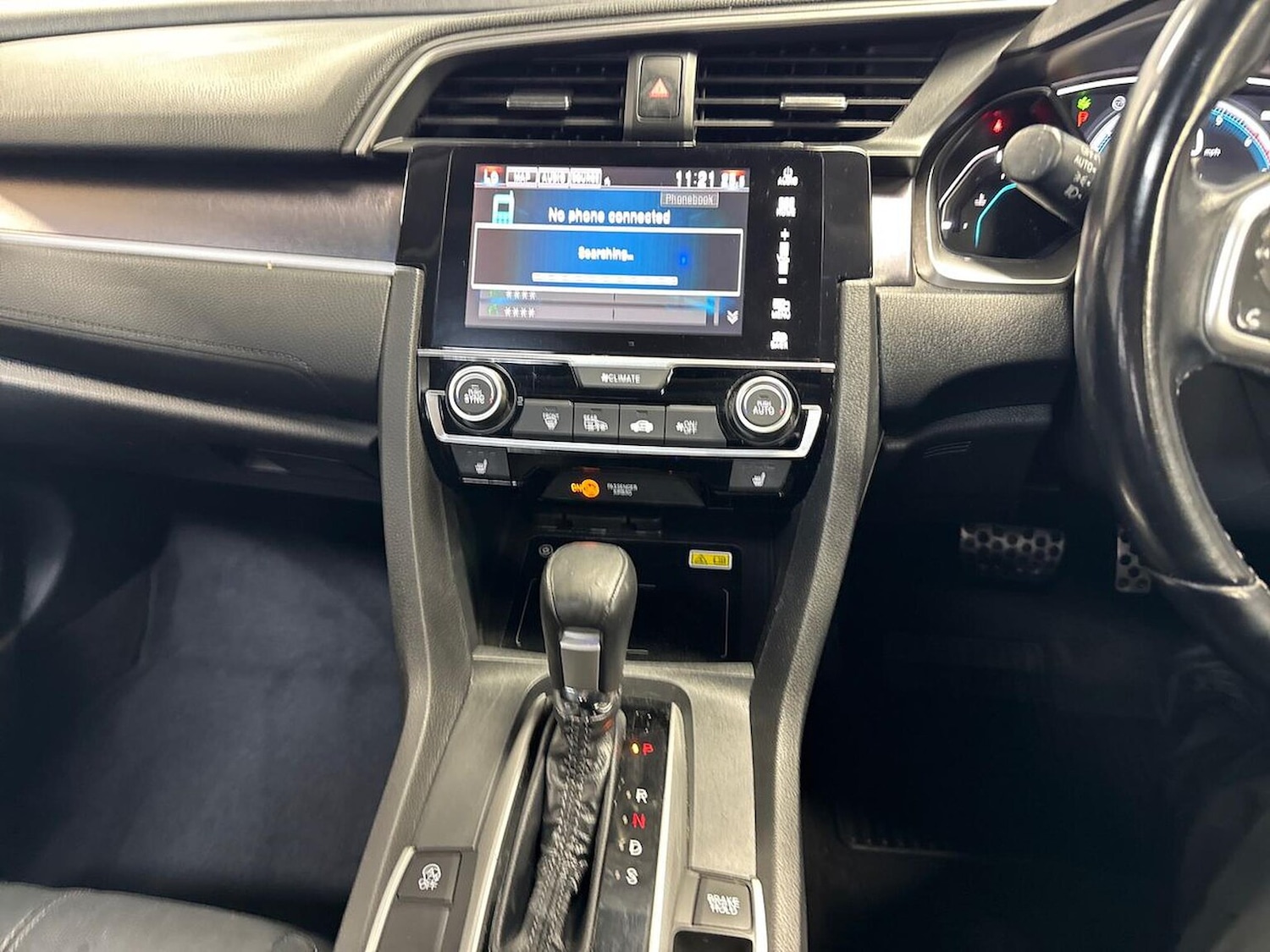 Used Honda Civic 2019 for sale - 76794866: Photo 13