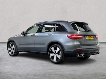 Used Mercedes-Benz GLC 2018 for sale - 76045973: Photo