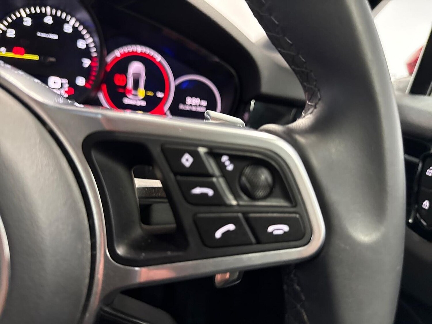 Used Porsche Cayenne 2022 for sale - 76293058: Photo 25