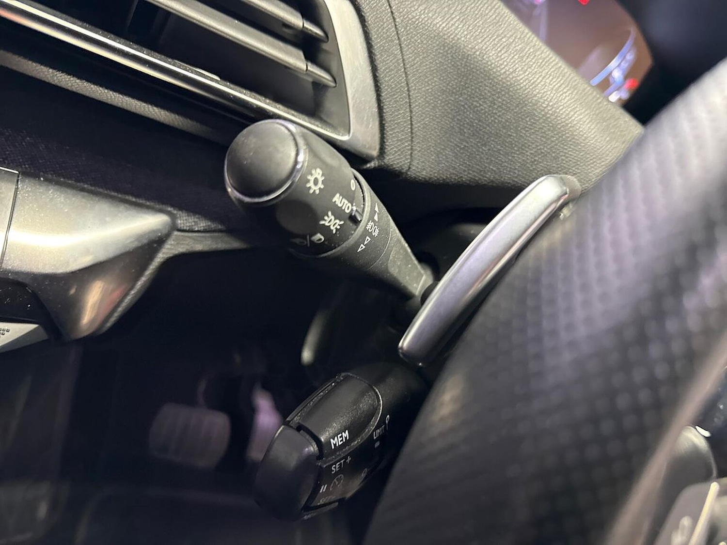 Used Peugeot 3008 2019 for sale - 77985084: Photo 26