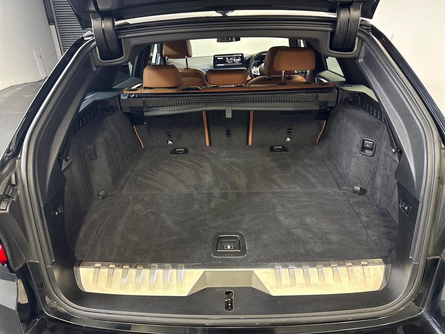 Used BMW 5 Series 2023 for sale - 76845238: Photo 17