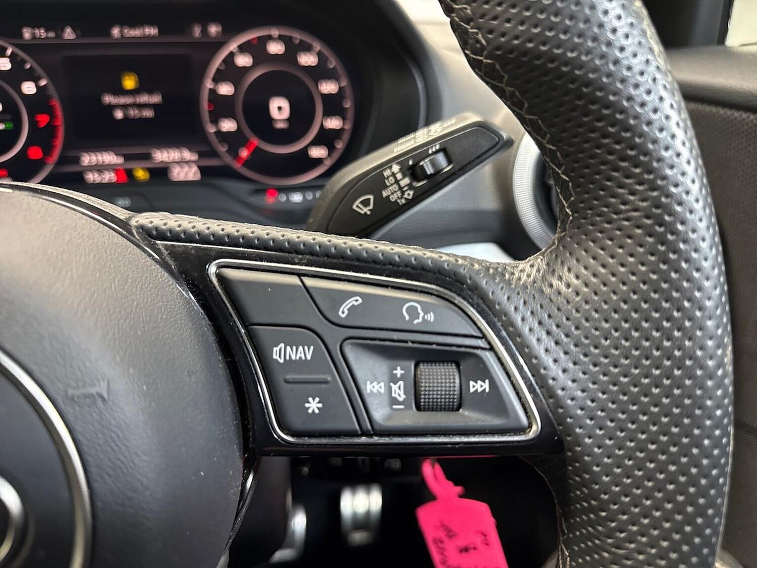 Used Audi Q2 2023 for sale - 76490599: Photo 25