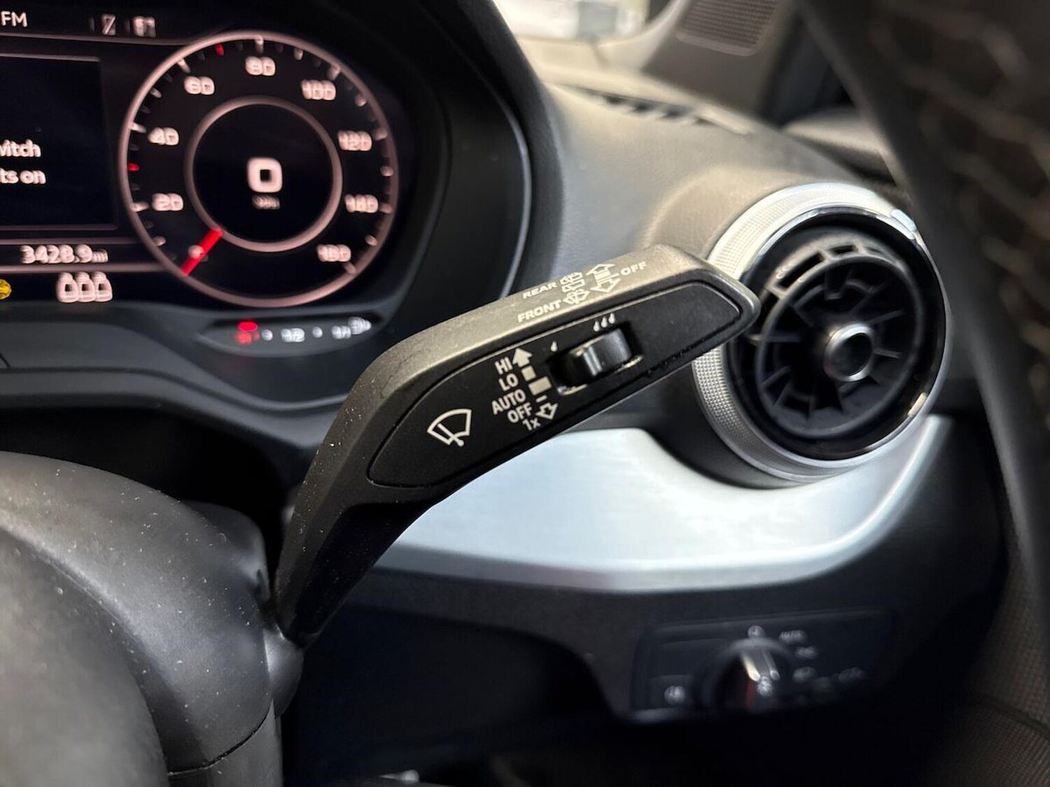 Used Audi Q2 2023 for sale - 76490599: Photo 27