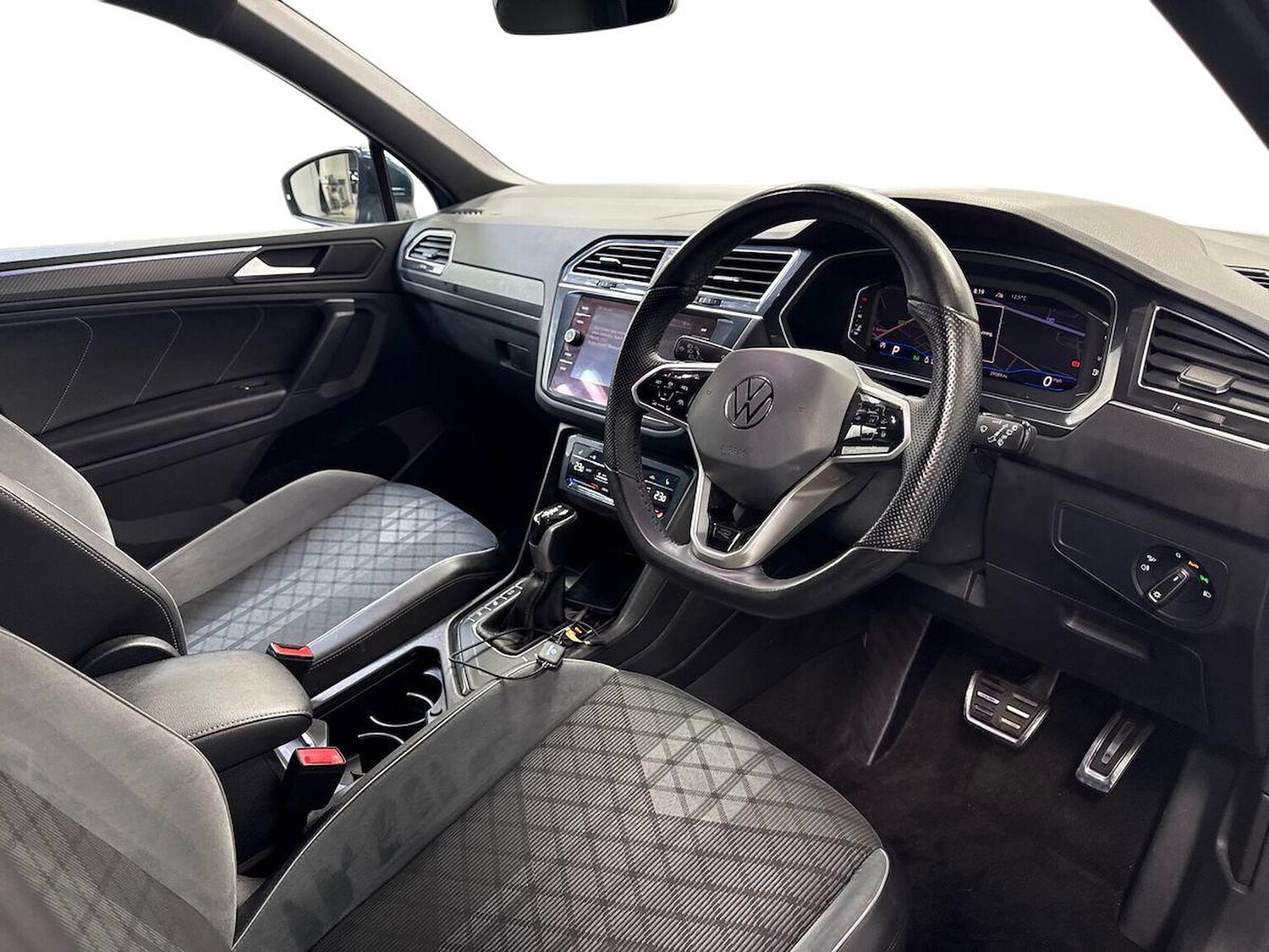 Used Volkswagen Tiguan 2021 for sale - 78191882: Photo 17