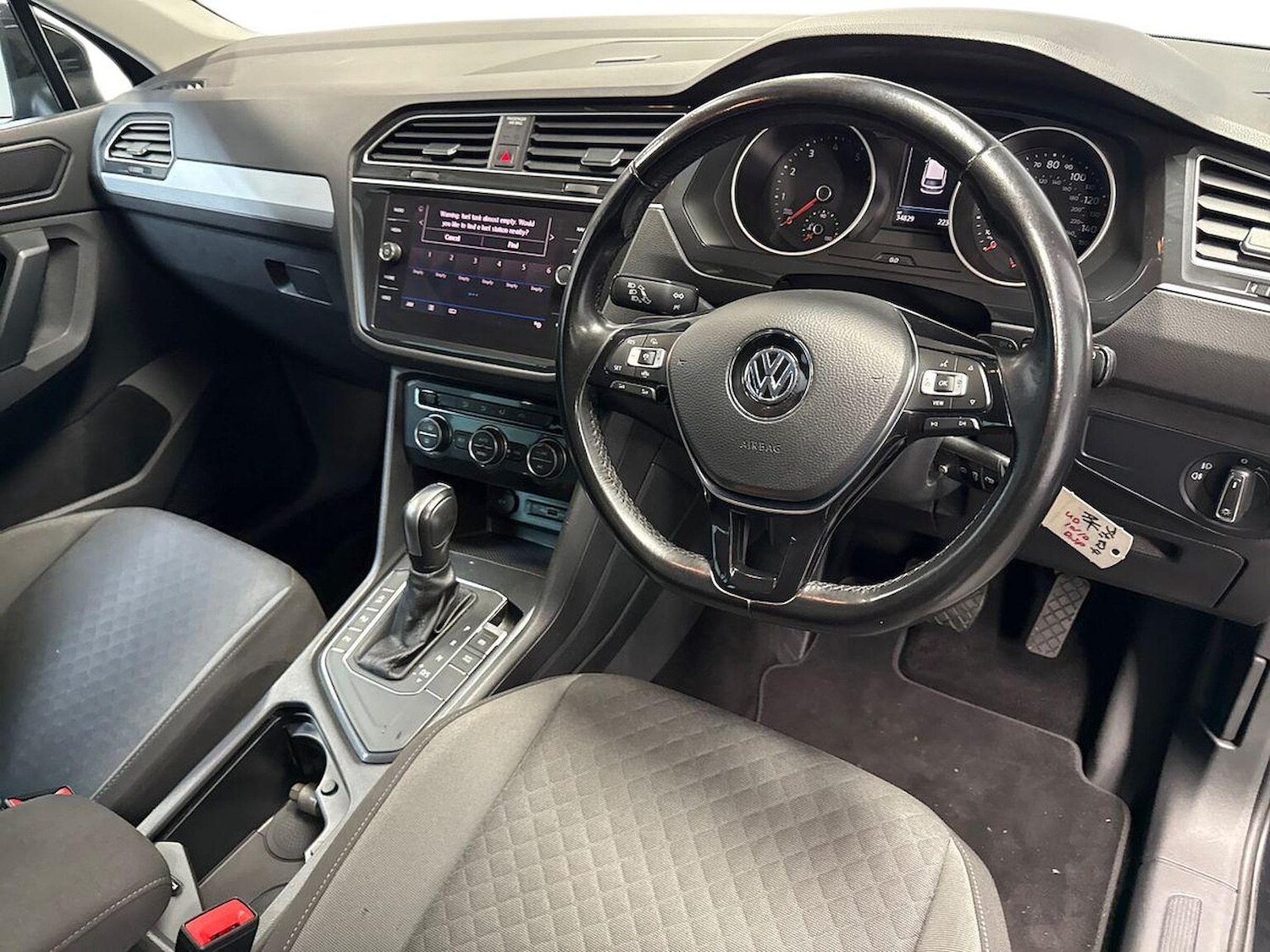 Used Volkswagen Tiguan 2020 for sale - 76365039: Photo 15