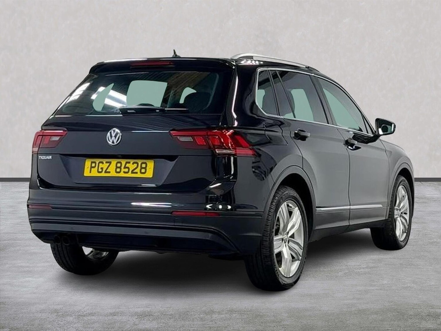 Used Volkswagen Tiguan 2020 for sale - 76365039: Photo 18