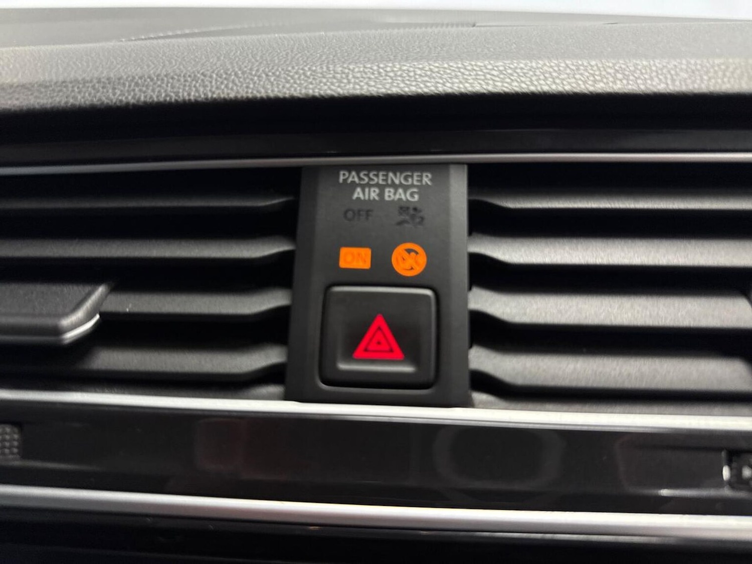 Used Volkswagen Tiguan 2020 for sale - 76365039: Photo 22