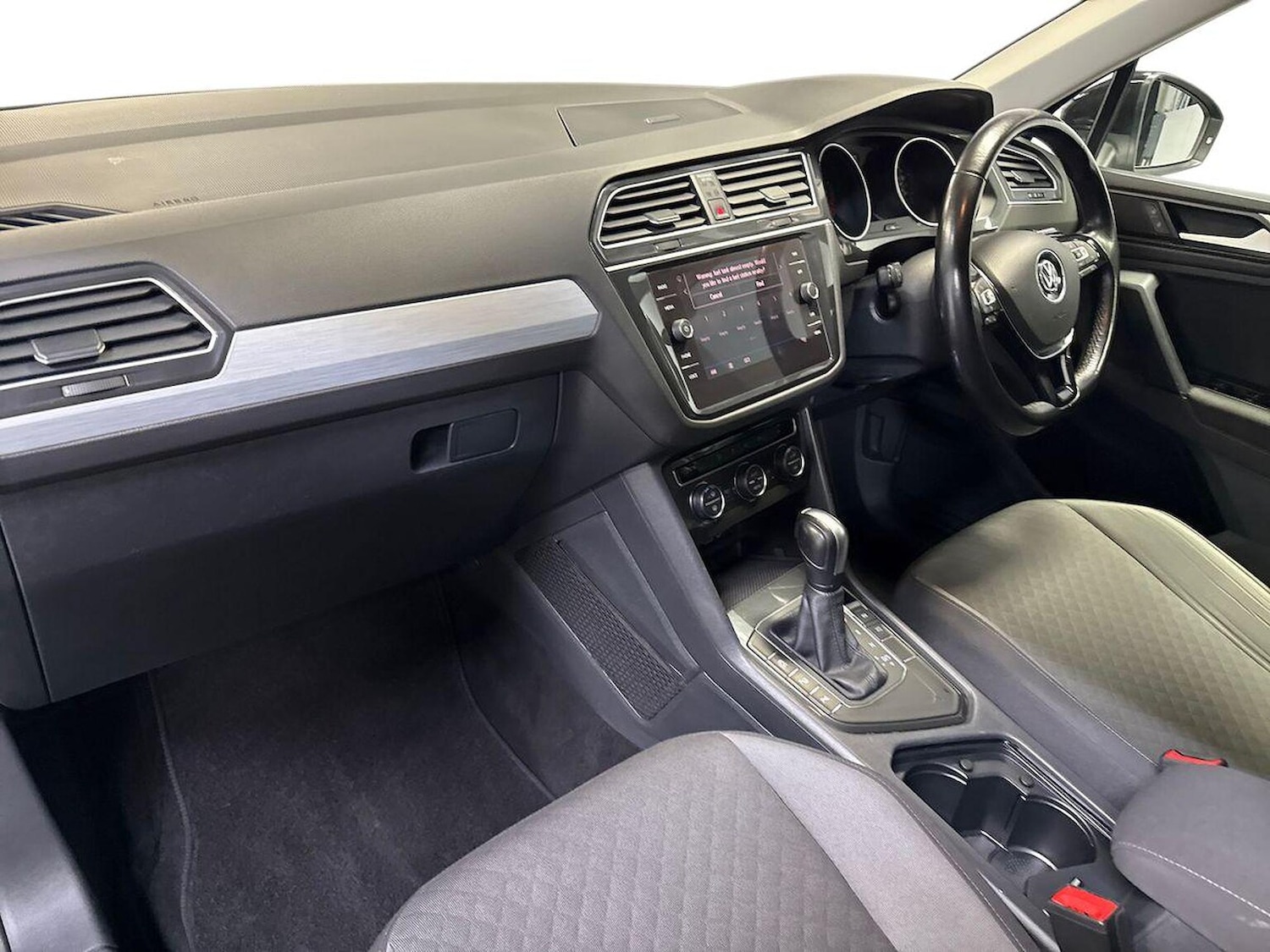 Used Volkswagen Tiguan 2020 for sale - 76365039: Photo 7